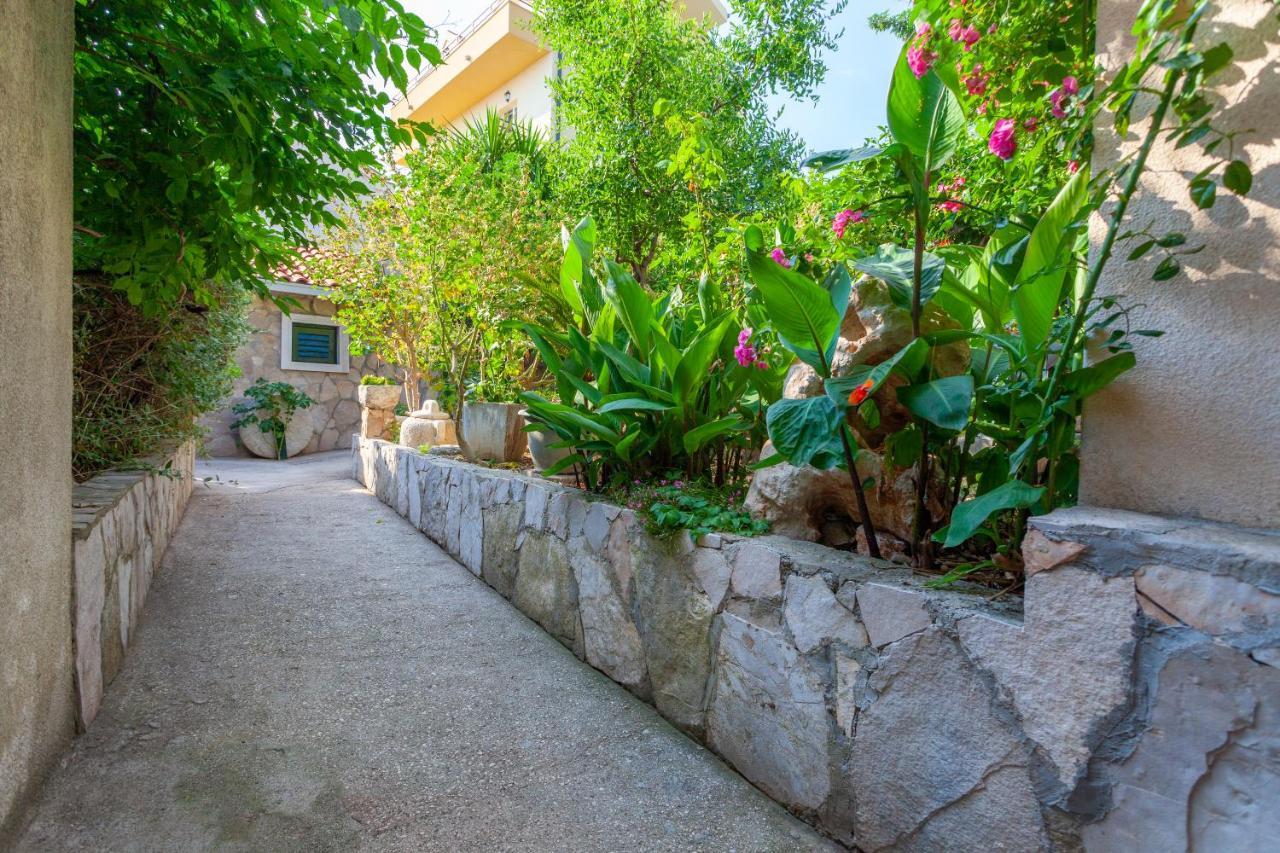 Sea And Lemon Tree Apartment Drašnice Exterior foto